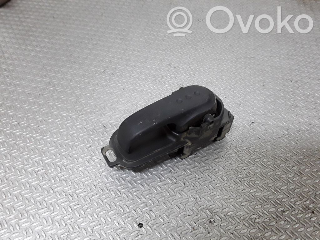 Nissan Micra Manecilla interna puerta trasera 