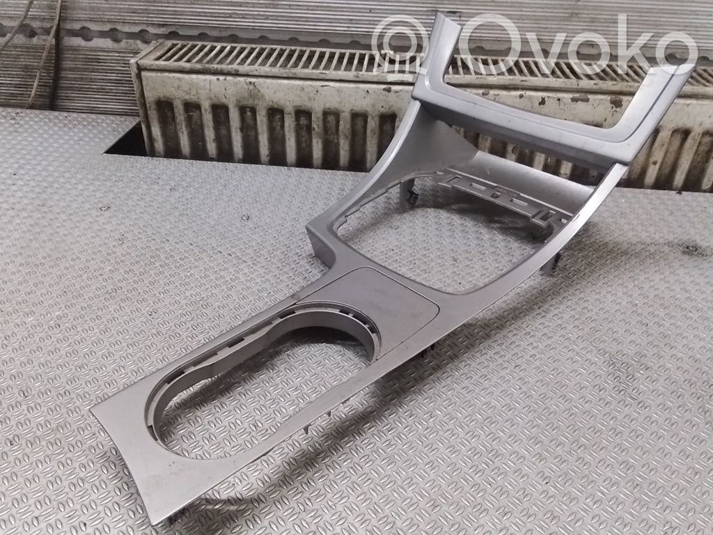 Ford Mondeo MK IV Contour de levier de vitesses 