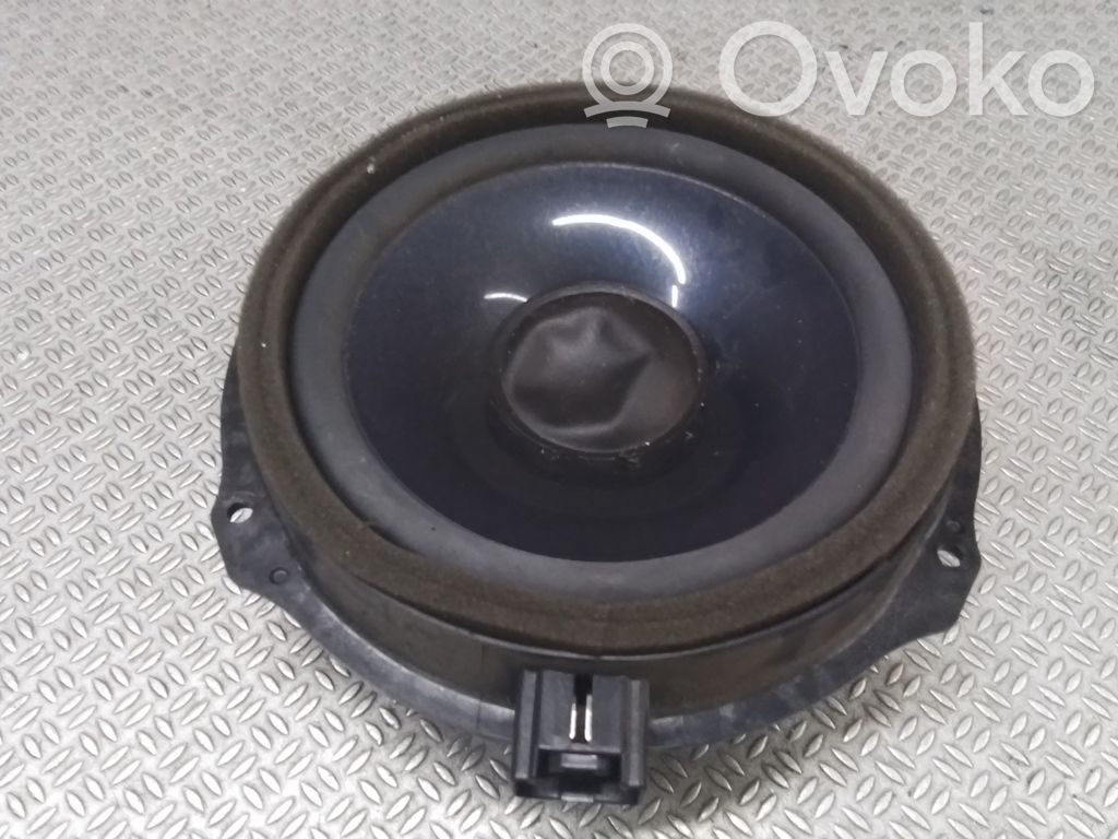 Ford Mondeo MK IV Difuzor ușă spate