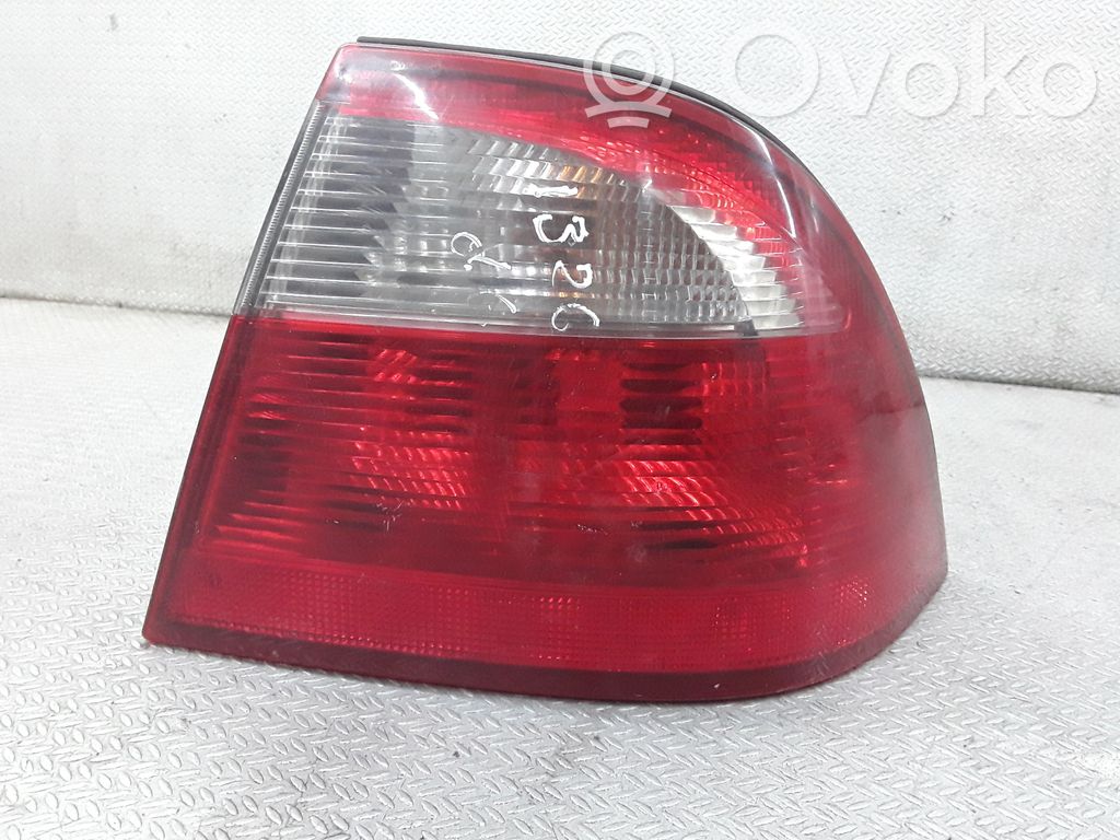 Saab 9-5 Feux arrière / postérieurs
