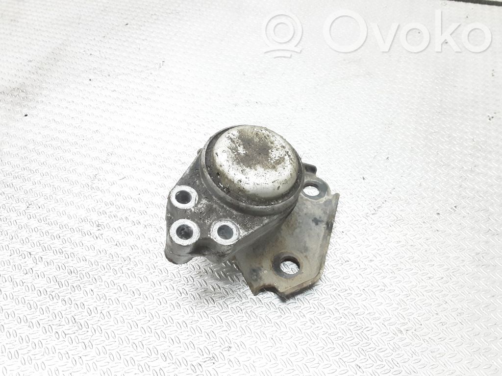 Ford Fiesta Engine mount bracket 