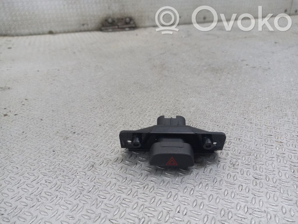 Ford Fiesta Comutator lumini pericol