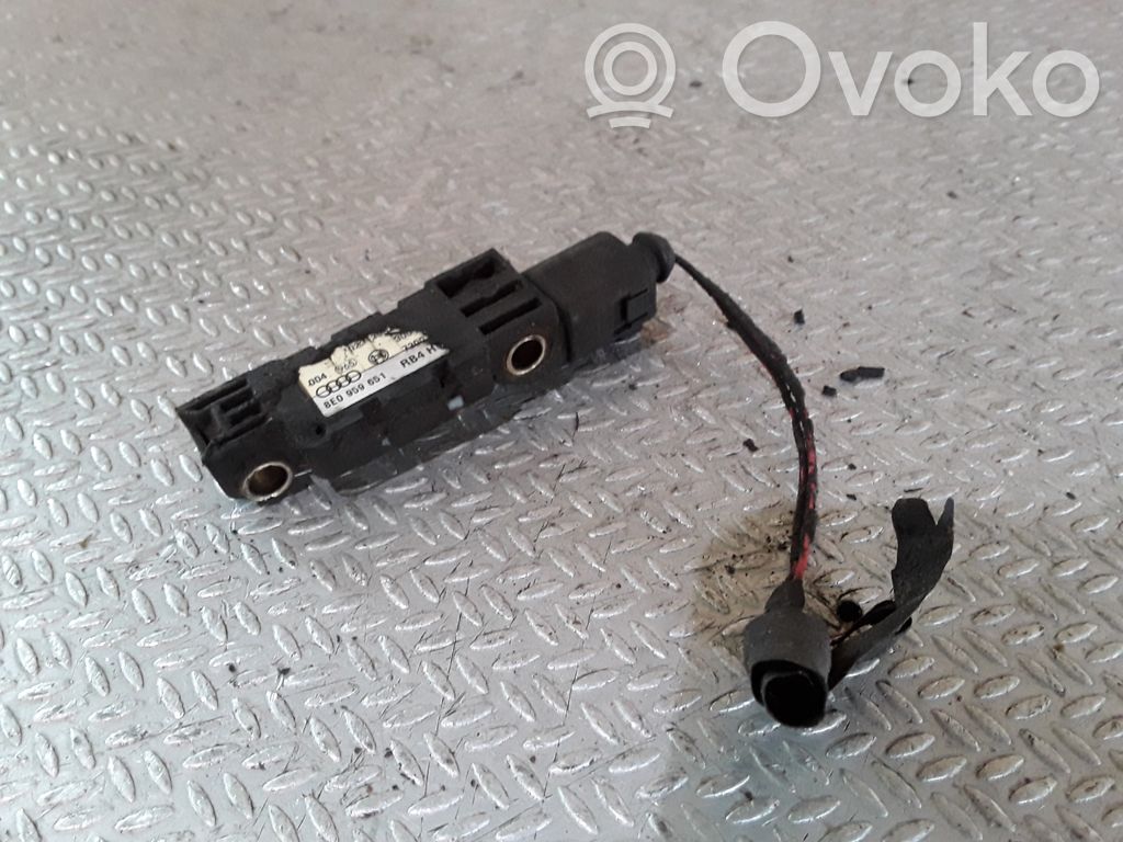 Audi A4 S4 B6 8E 8H Senzor impact/declanșare airbag