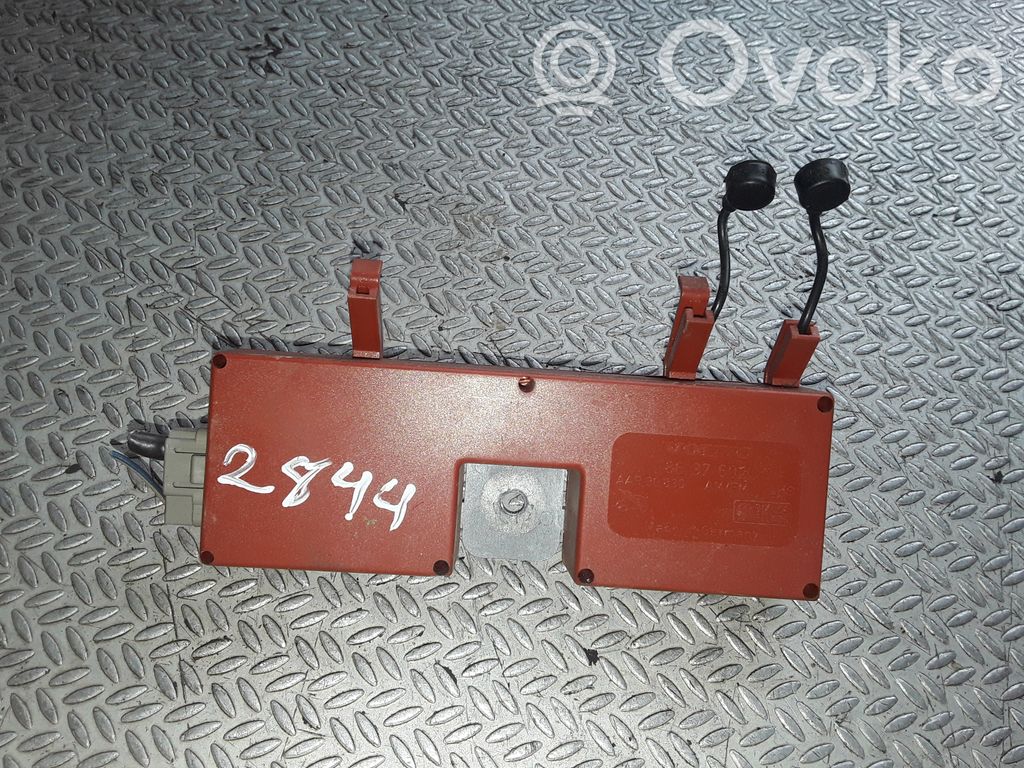 Volvo V70 Amplificator antenă aeriană 