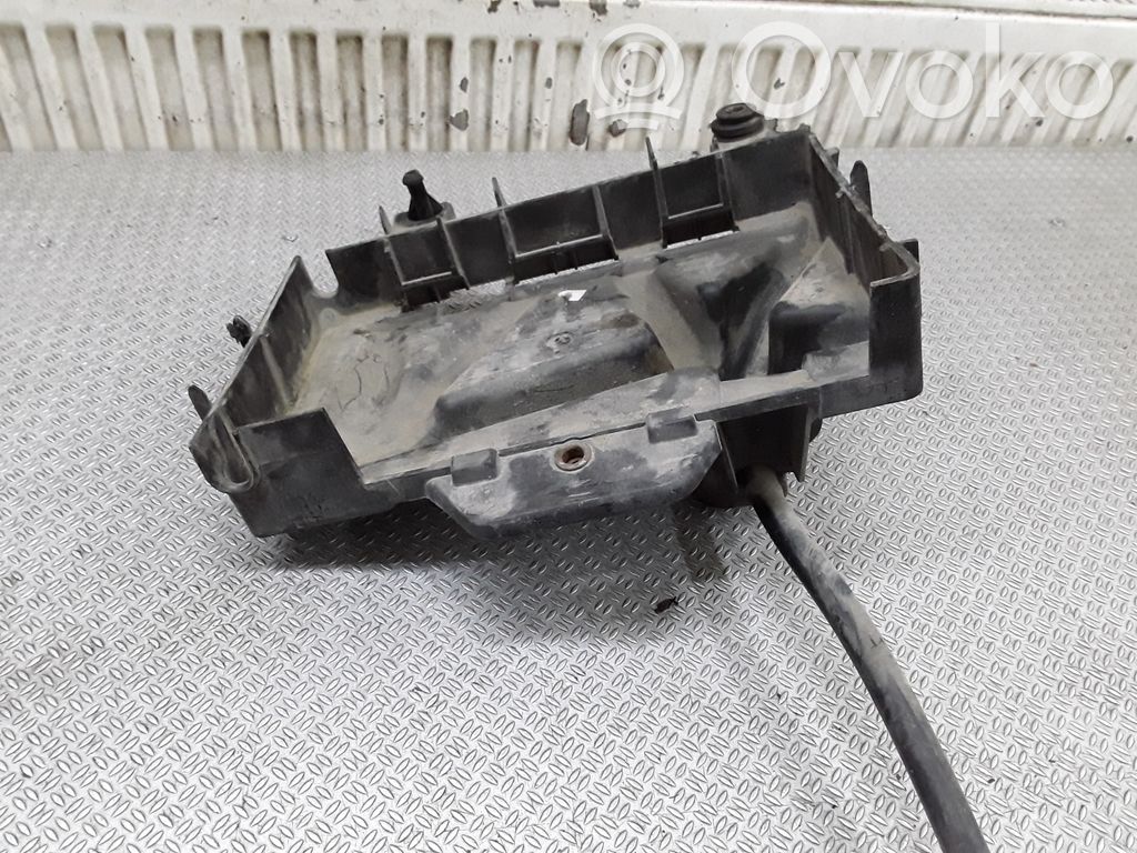 Skoda Fabia Mk1 (6Y) Battery tray 