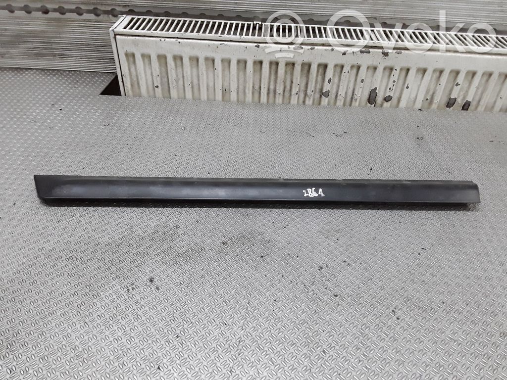 Audi A6 S6 C5 4B Listwa drzwi tylnych 