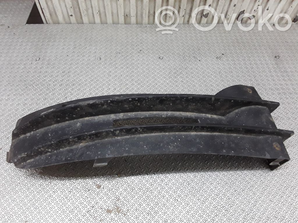 Volkswagen Caddy Front bumper lower grill 