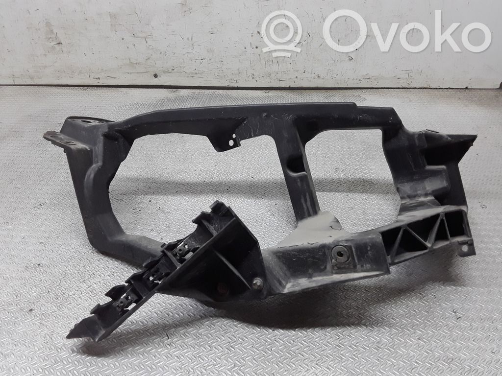 Mitsubishi Colt Headlight/headlamp mounting bracket 