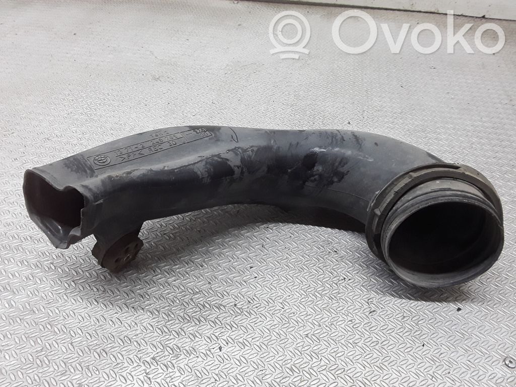 BMW 5 E39 Ilmanoton kanavan osa 