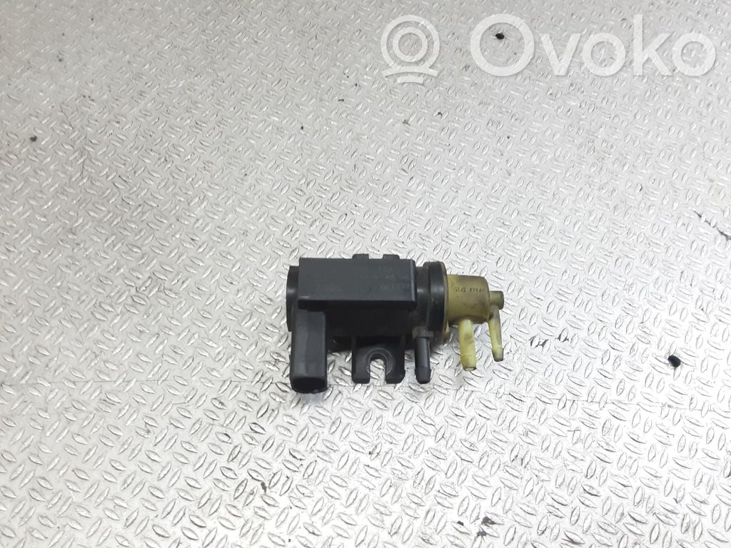 Volkswagen PASSAT B6 Solenoid supapă turbosuflantă 