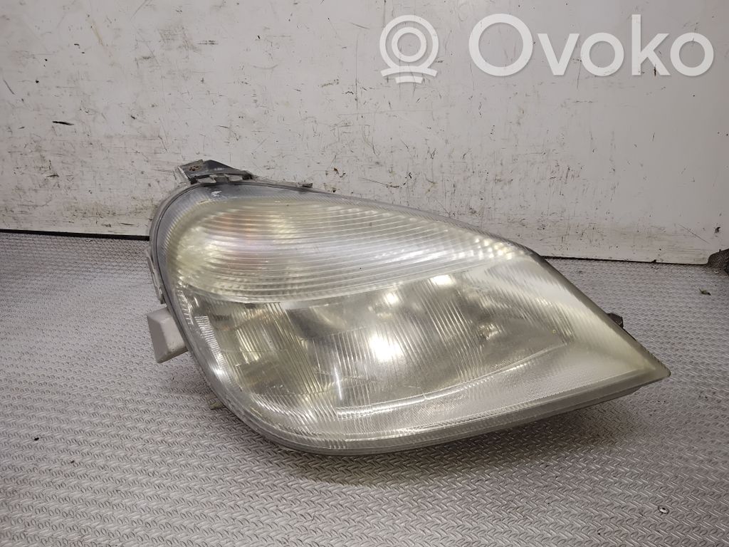 Mercedes-Benz Vaneo W414 Lampa przednia 