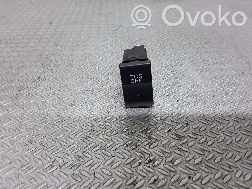 Traction control (ASR) switch   EG23664T0