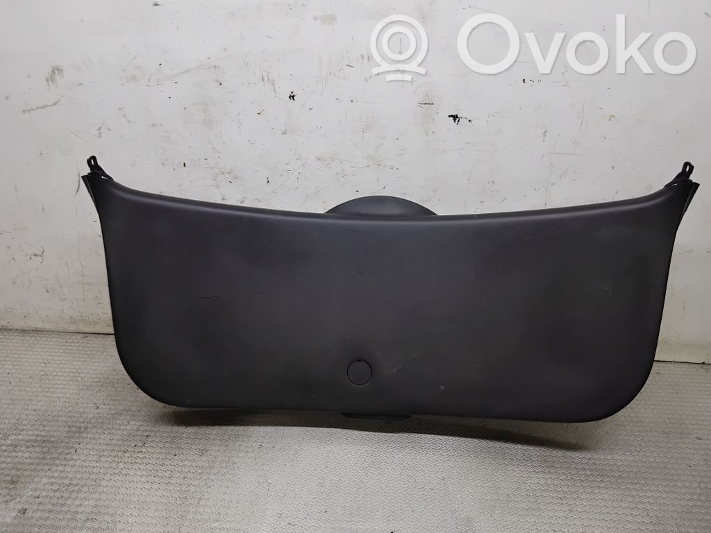 Moldura de la puerta trasera   EG2168960