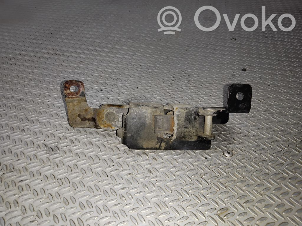 Liukuoven pidätin   65711
