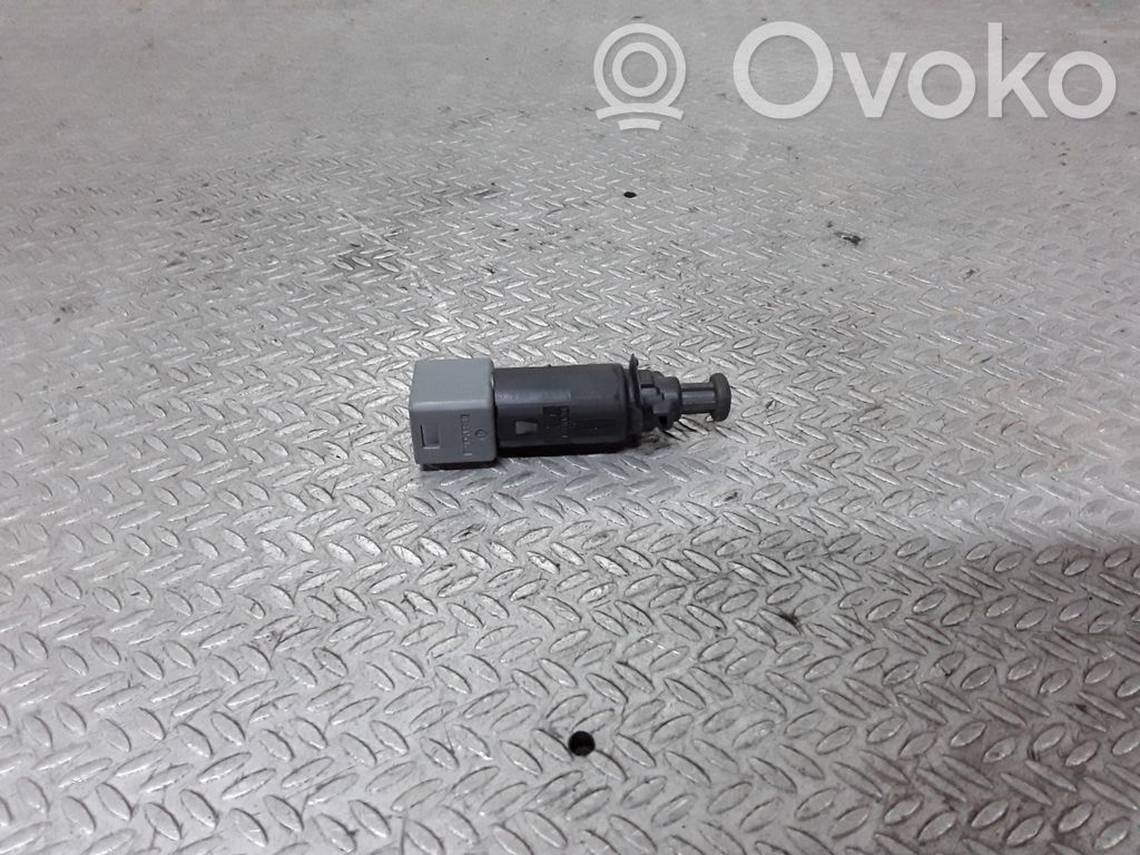 Renault Master II Jarrupolkimen anturin kytkin 
