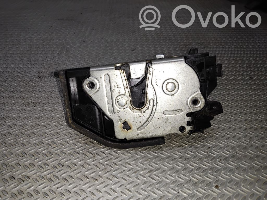 BMW 5 E60 E61 Front door lock 
