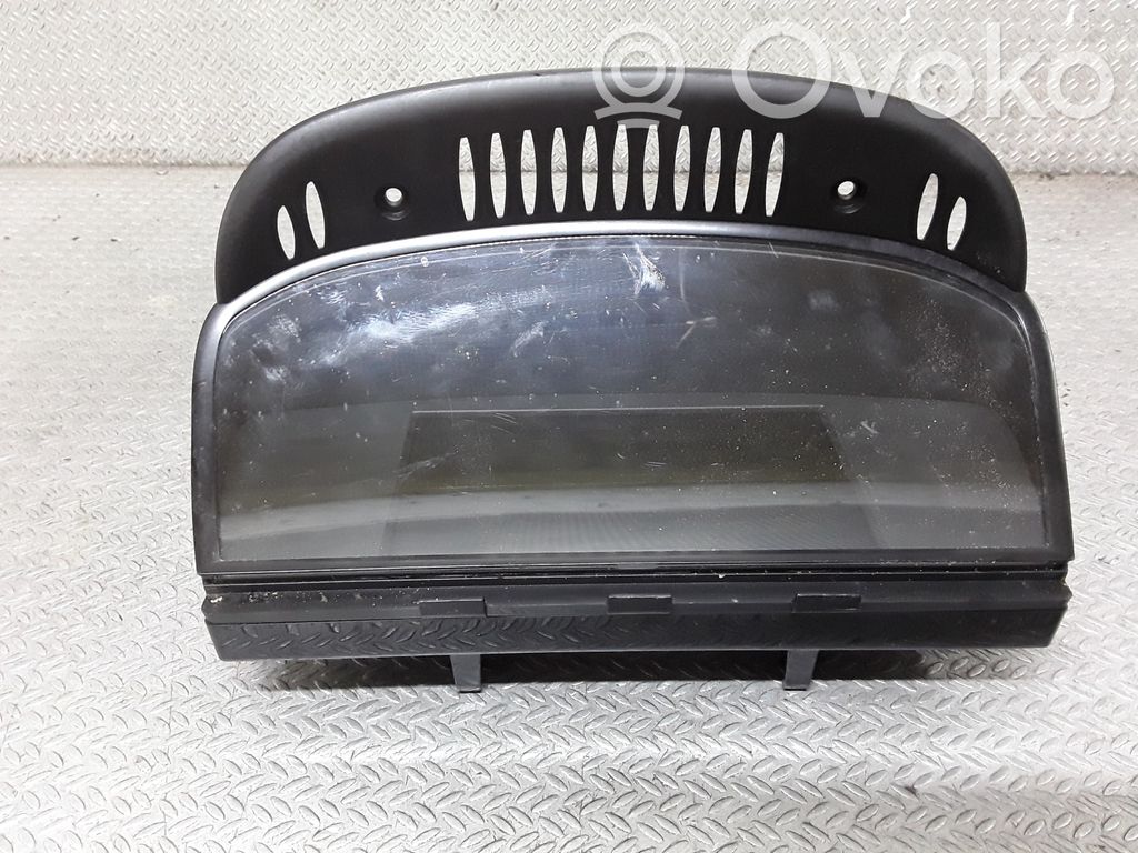 Bildschirm / Display / Anzeige   65826945661