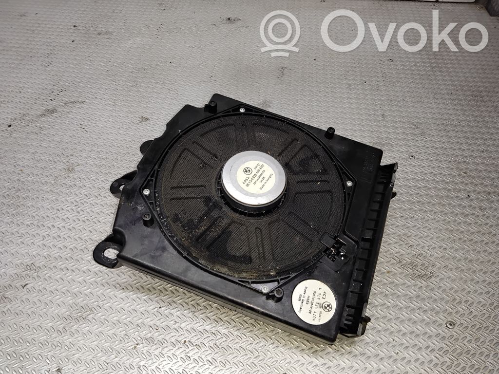 BMW 5 E60 E61 Subwoofer 