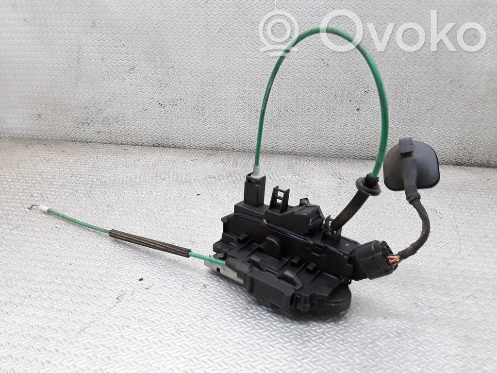 Fiat Idea Priekšpusē slēdzene 