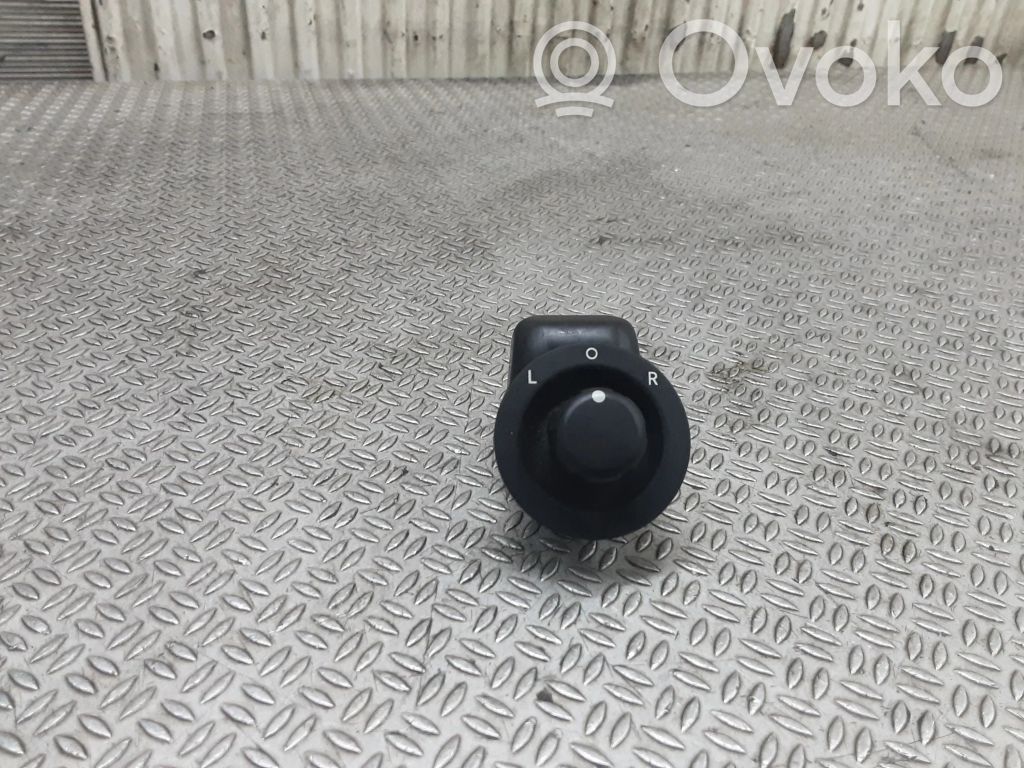 Chrysler 300 - 300C Interruptor del espejo lateral 