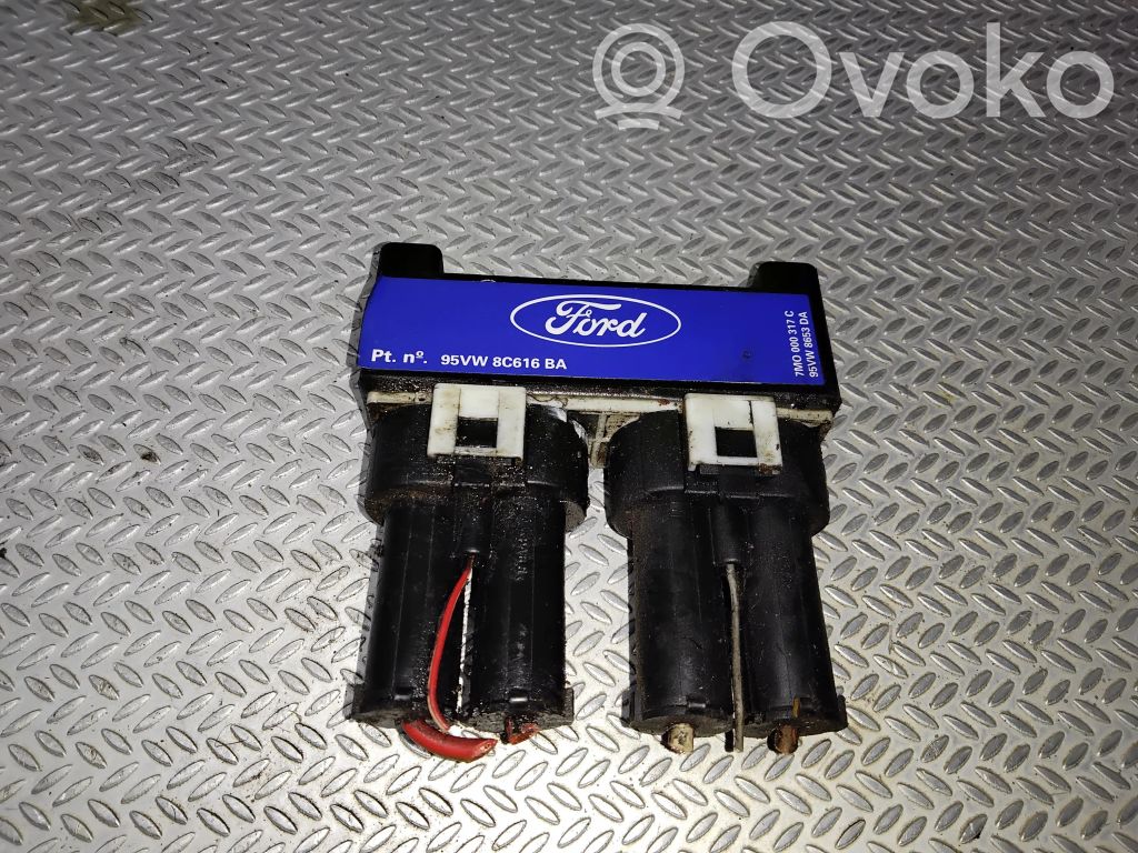 Releu ventilator lichid răcire   95VW8C616BA,7M0000317C
