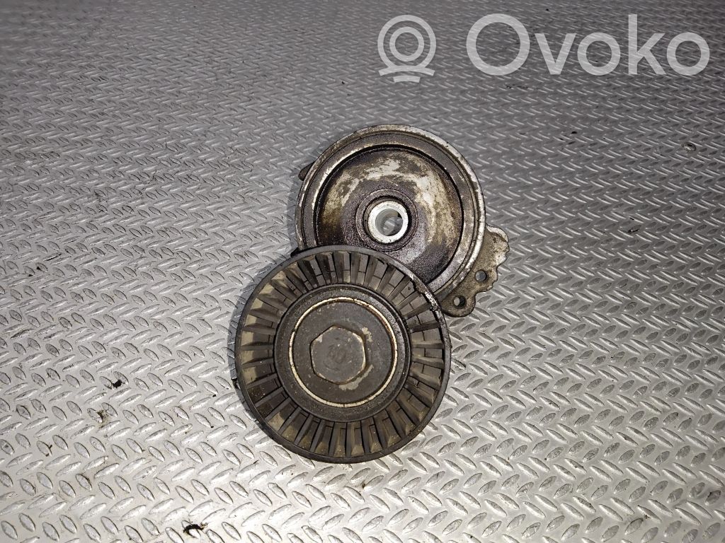 Volvo V50 Diržo įtempėjas 
