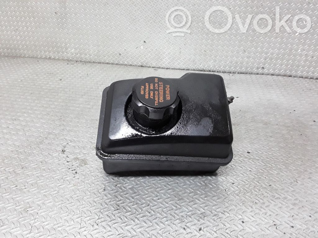 Ausgleichsbehälter Servopumpe   8671269