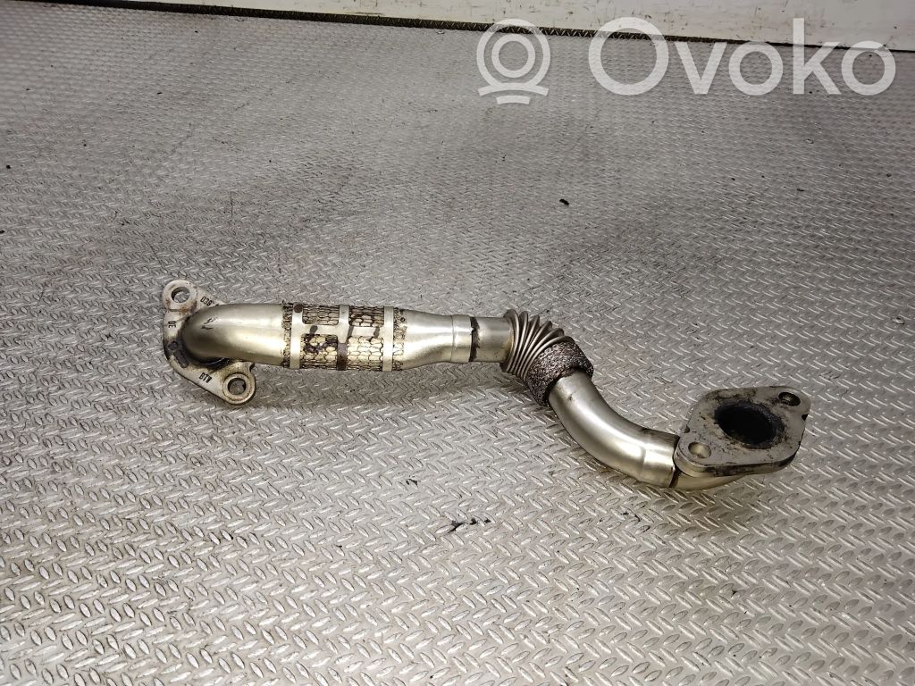 Skoda Octavia Mk2 (1Z) Tuyau de raccordement solide EGR