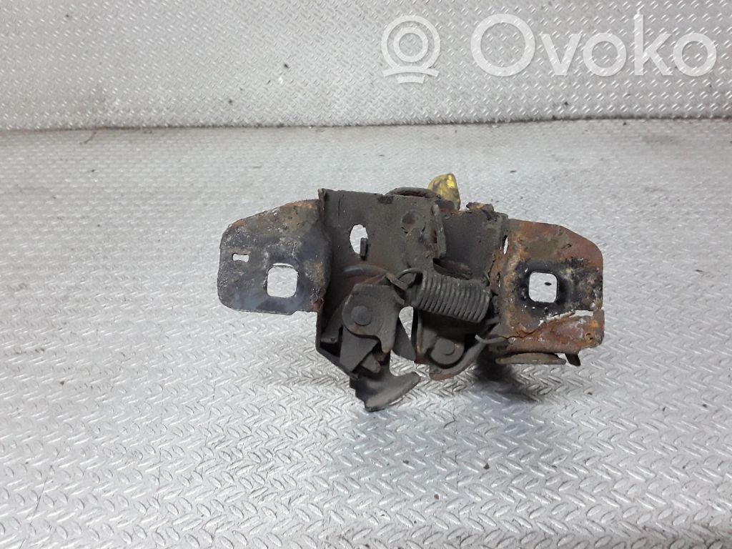 Chrysler Pacifica Serrure de capot 