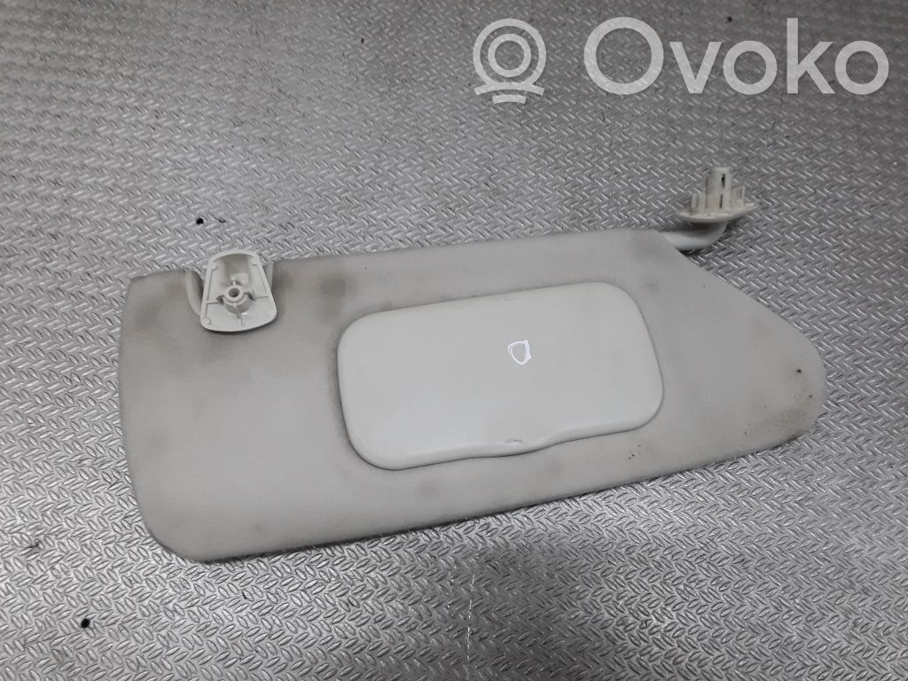 Chrysler Pacifica Sun visor 