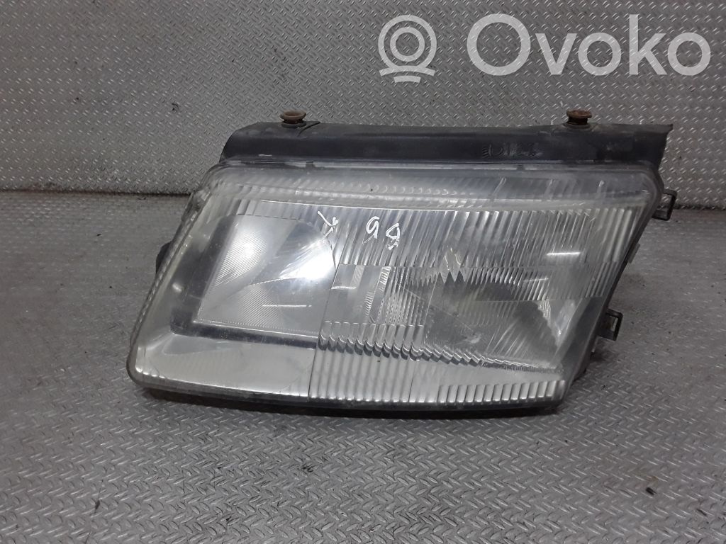 Volkswagen PASSAT B5 Headlight/headlamp 