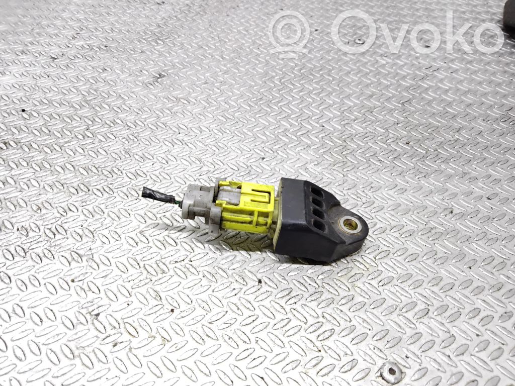 Sensor impacto/accidente para activar Airbag   98231FG000