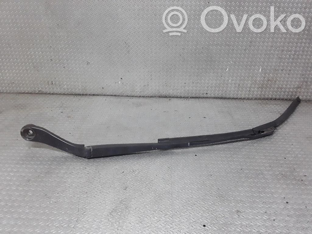 Dodge Journey Wycieraczka szyby przedniej / czołowej 