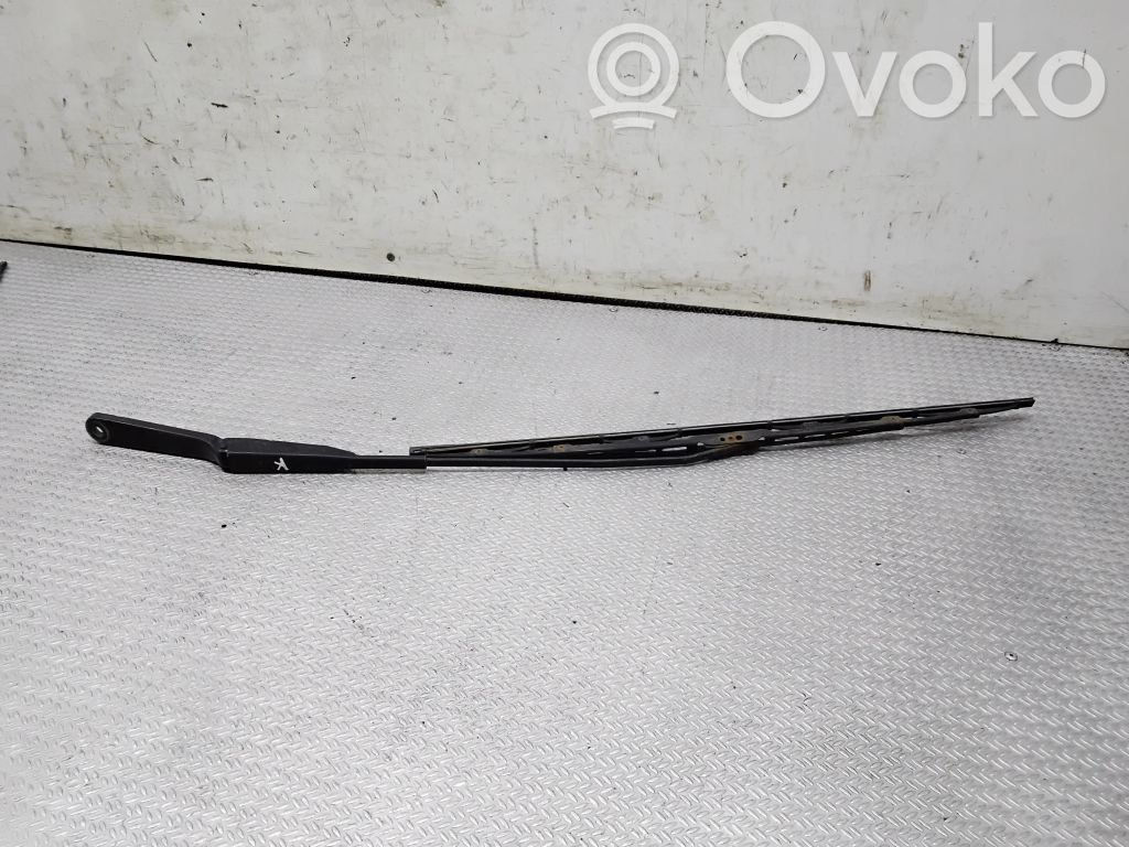 Opel Vivaro Scheibenwischer 