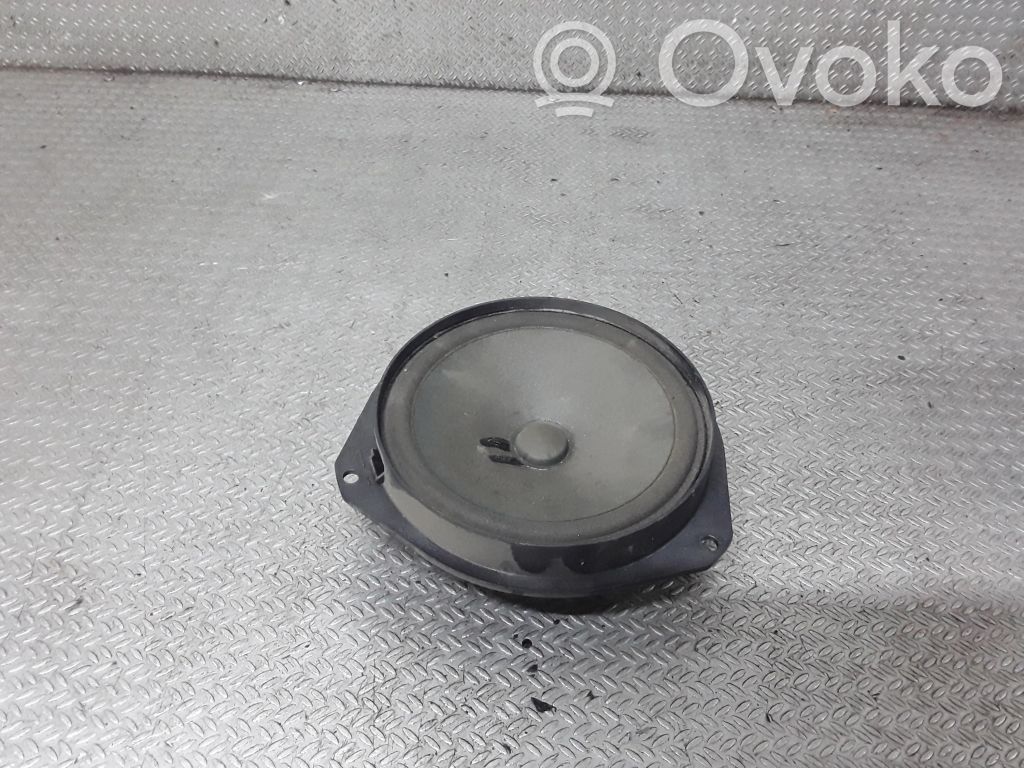 Fiat Ducato Altavoz de la puerta delantera 
