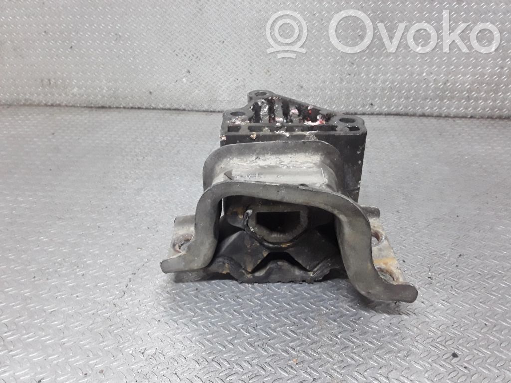 Engine mount bracket   A236013