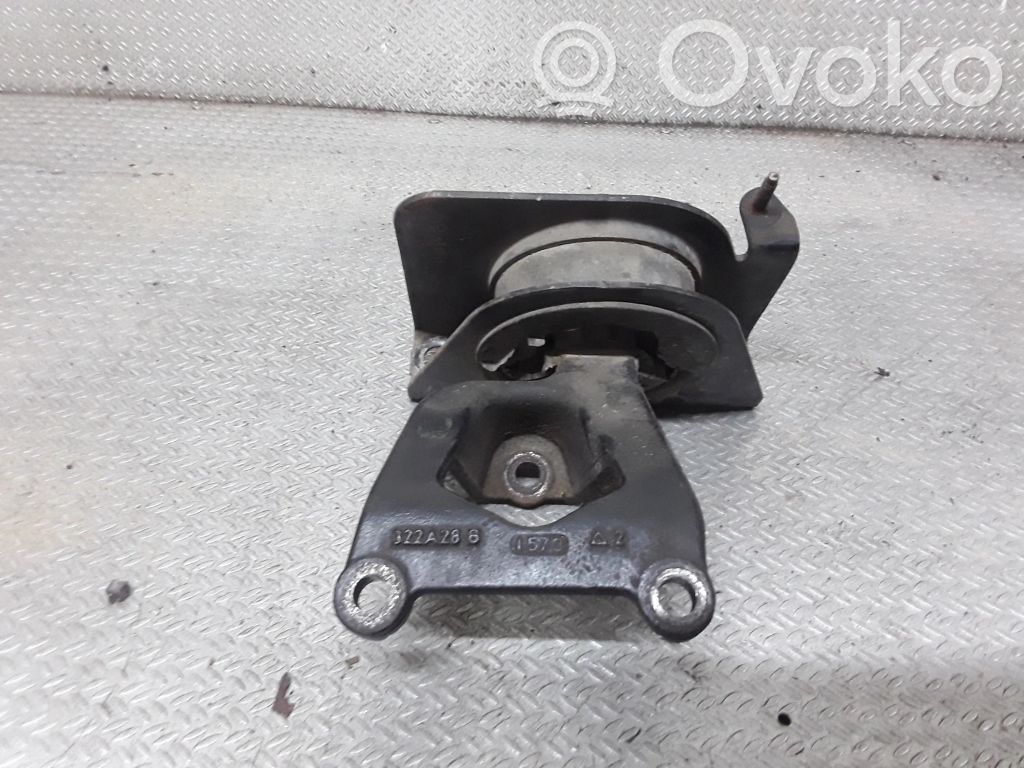 Fiat Idea Engine mount bracket 