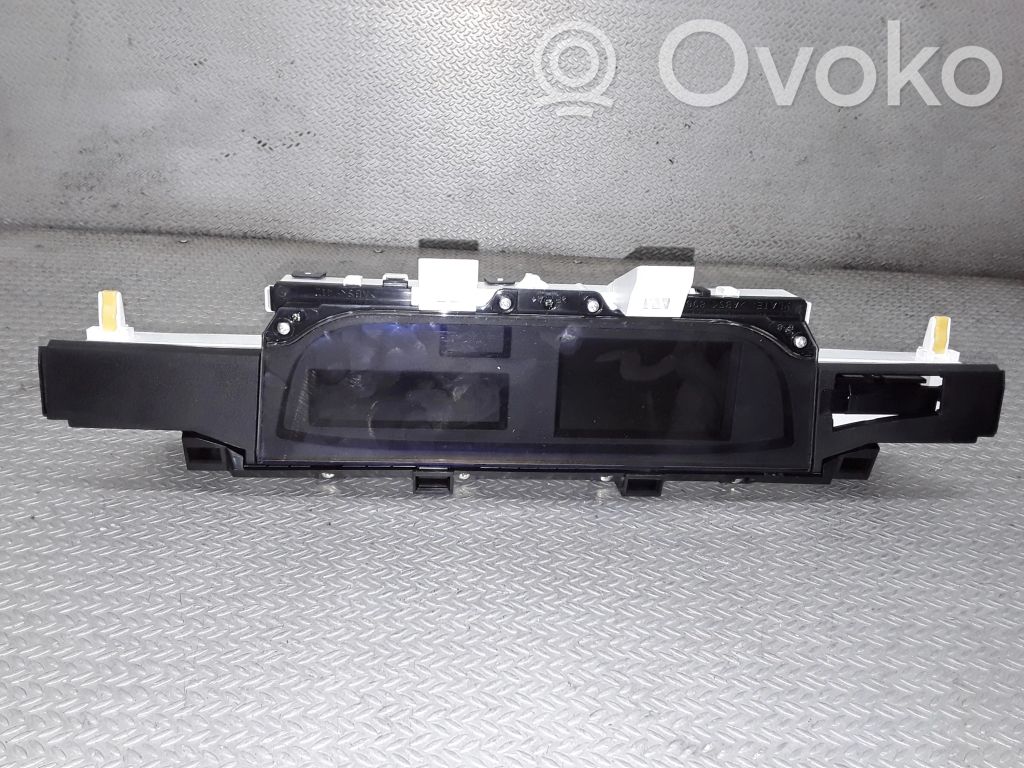 Bildschirm / Display / Anzeige   4682009173,4685000067