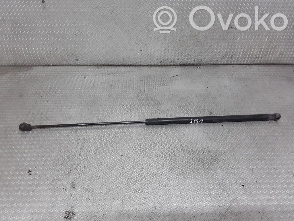 Volvo V50 Dzinēja pārsega amortizators 