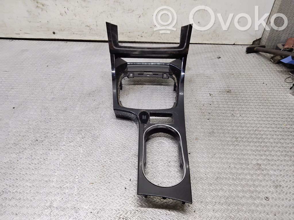 Ford Mondeo MK IV Contour de levier de vitesses 