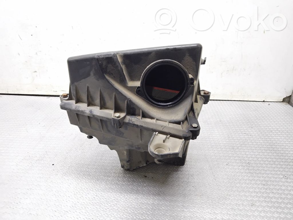 Air filter box