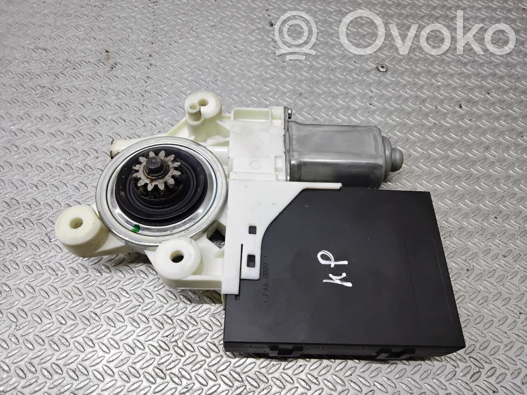 Volvo V50 Silnik regulatora szyby drzwi przednich 