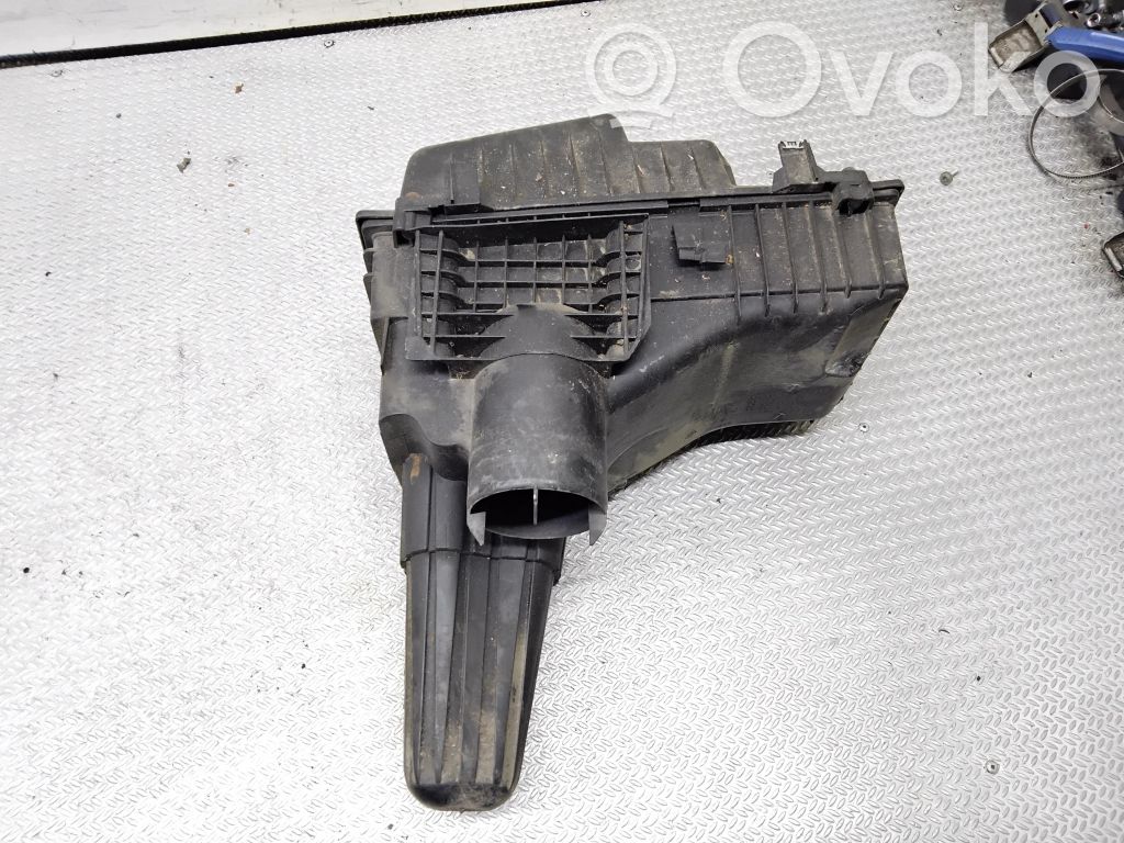 Citroen C5 Air filter box 
