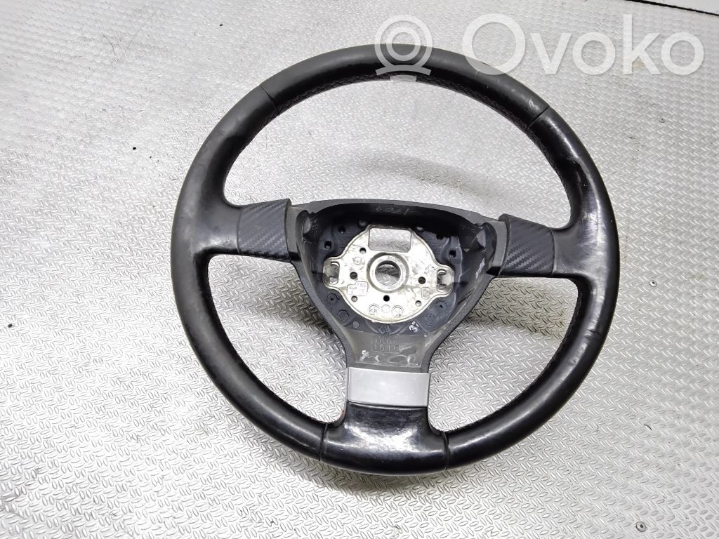 Volkswagen Polo IV 9N3 Lenkrad 