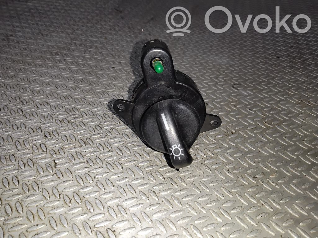 Ford Explorer Light switch 