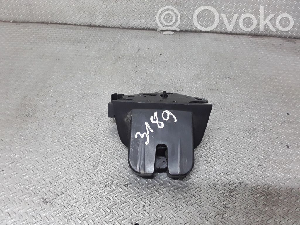Audi A4 S4 B7 8E 8H Blocco/chiusura/serratura del portellone posteriore/bagagliaio