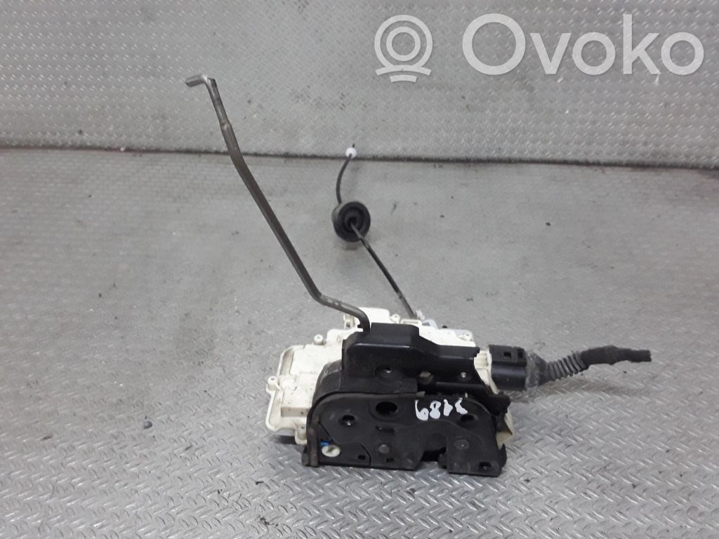 Etuoven lukko   8E1837016AA