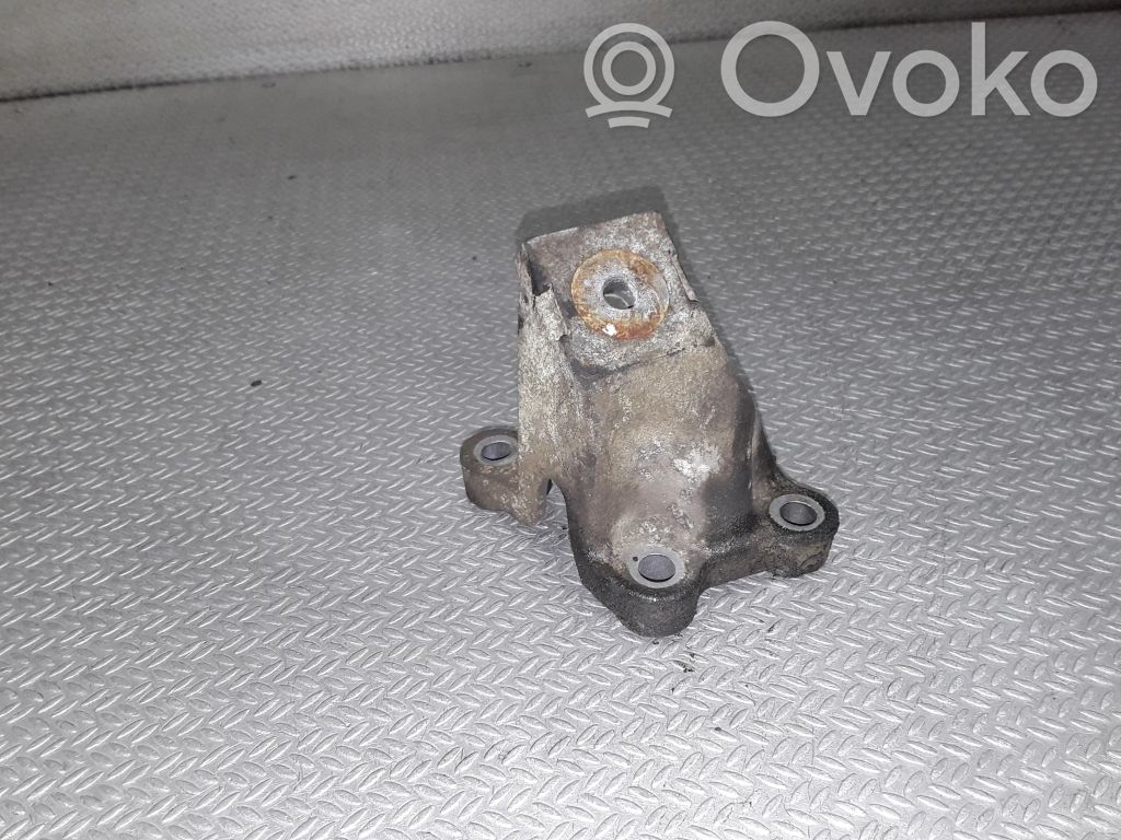 Engine mounting bracket   4F0199307L