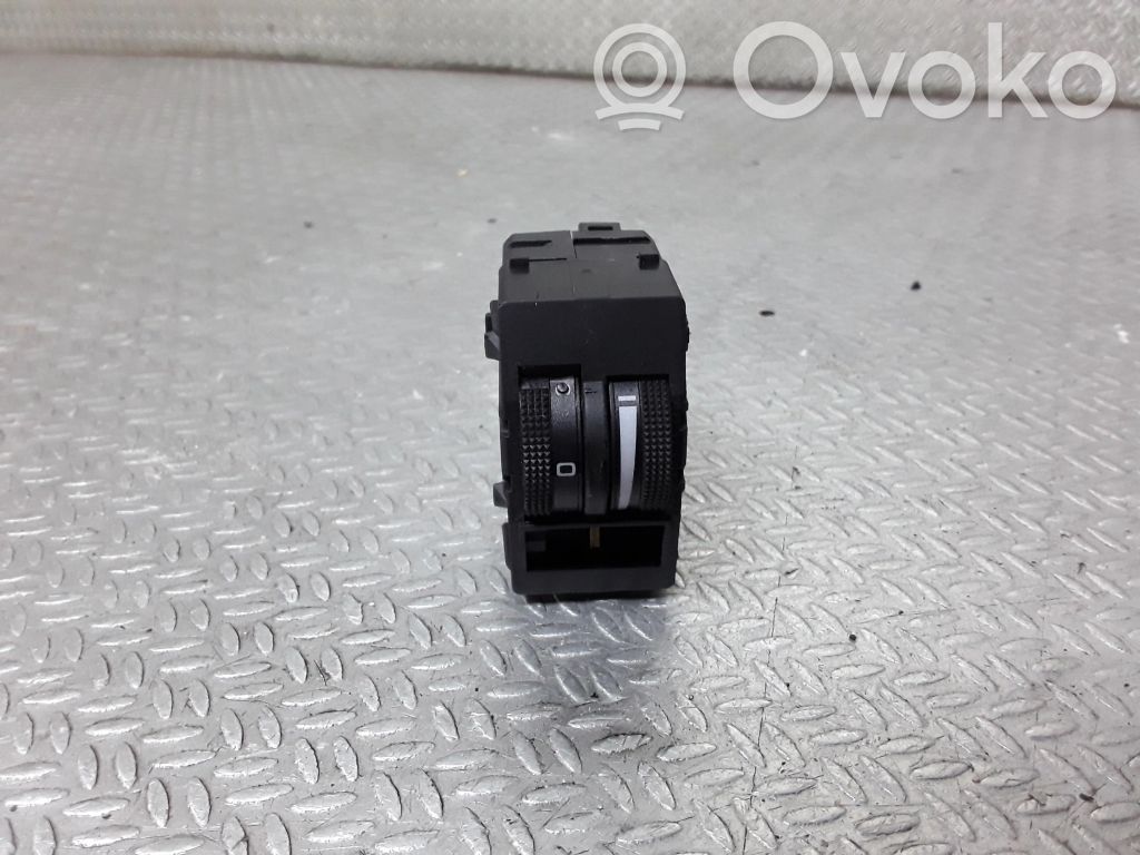 Audi A2 Headlight level height control switch 