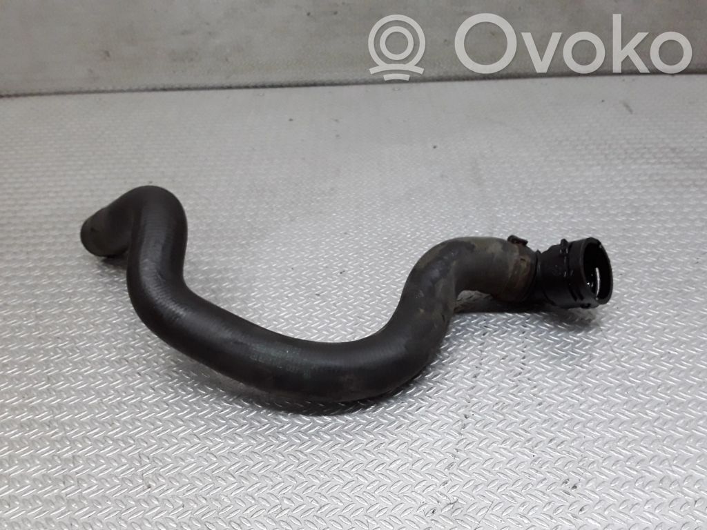 Engine coolant pipe/hose